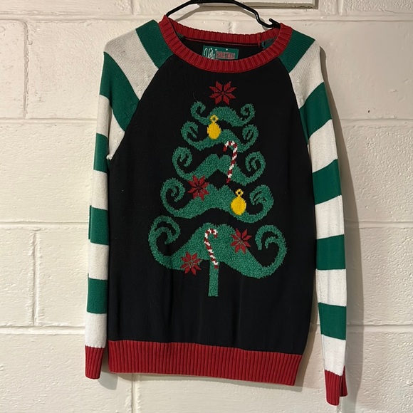 ♥️ Christmas sweater - Picture 1 of 5